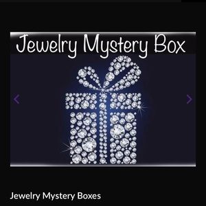 Paparazzi jewelry mystery box
